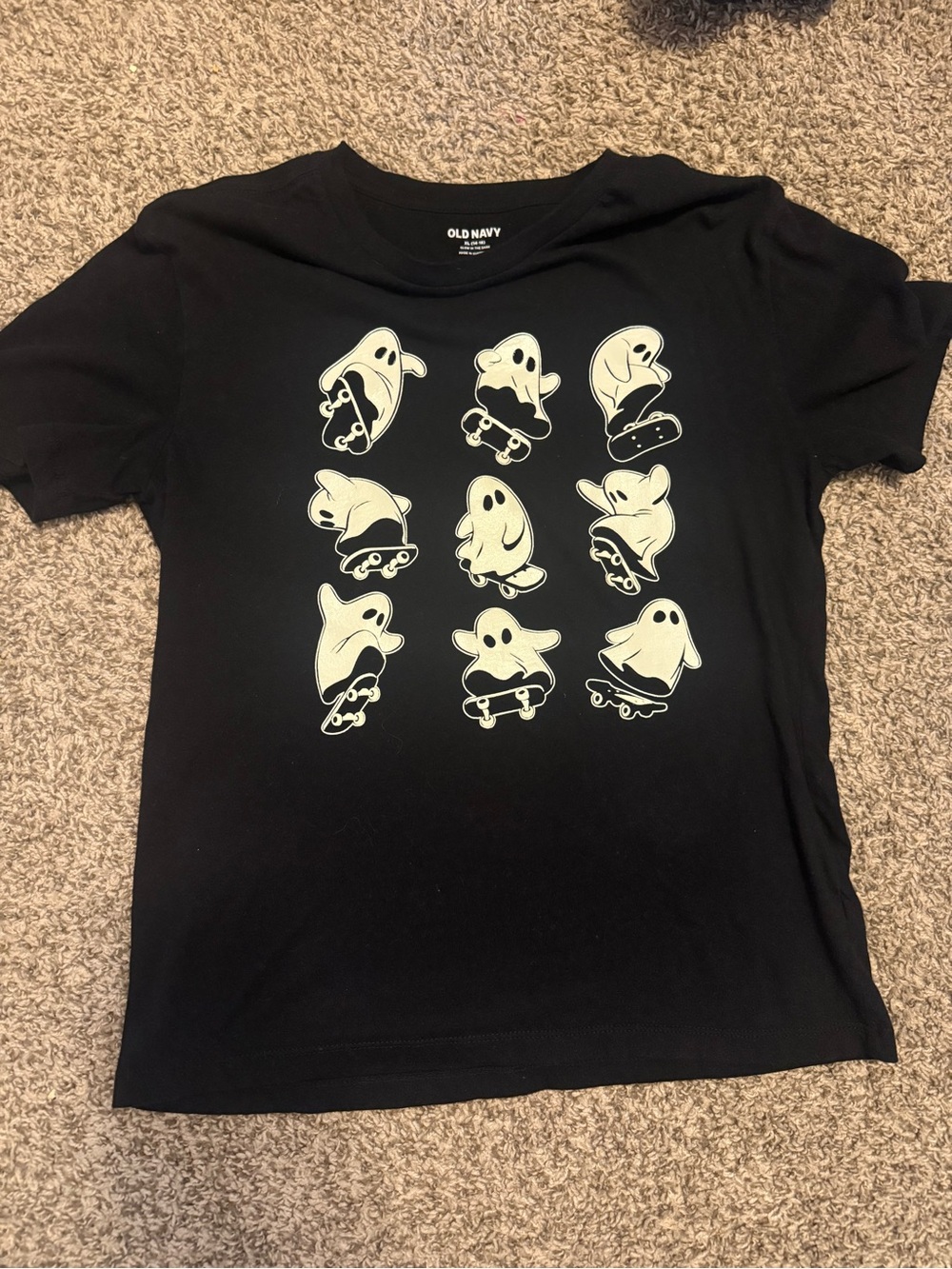 Old Navy Black Tee with Pale Ghost Skateboard Graphic Size 14-16